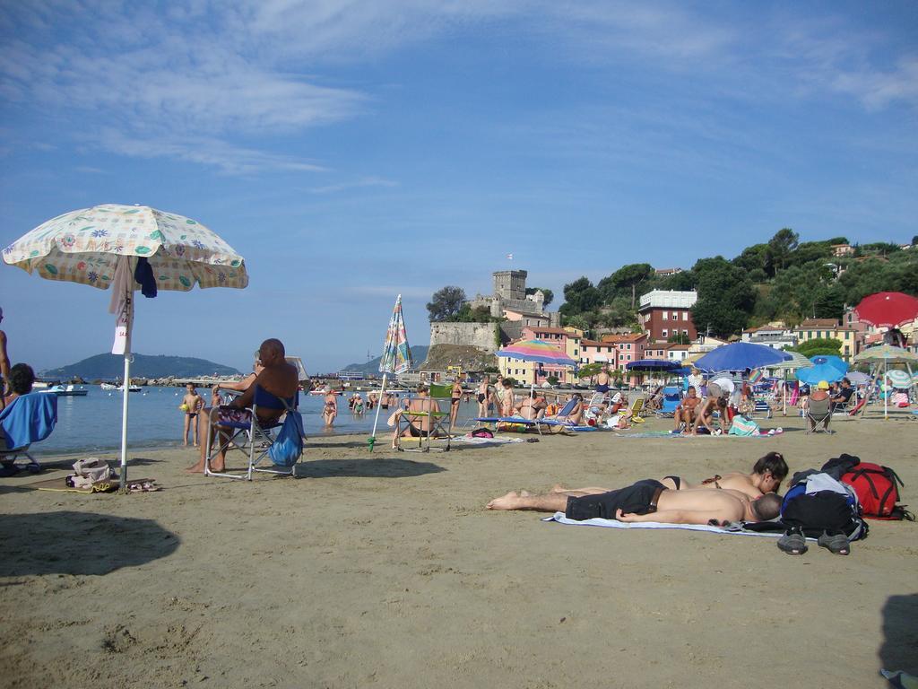 Appartamento Marina Marina Di Carrara Ruang foto