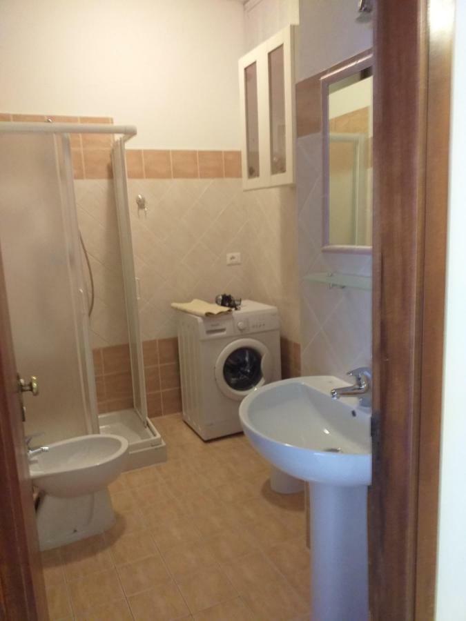 Appartamento Marina Marina Di Carrara Bagian luar foto