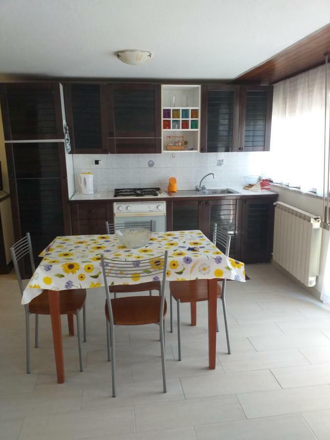 Appartamento Marina Marina Di Carrara Bagian luar foto